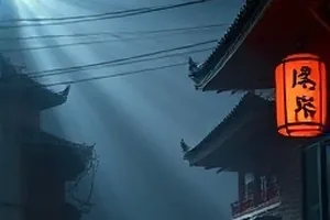 慢船去南方河道渡船与岸边芦苇